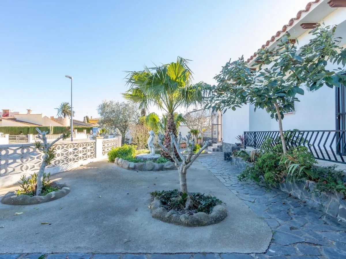 Holiday Home Erbanozi By Interhome Empuriabrava